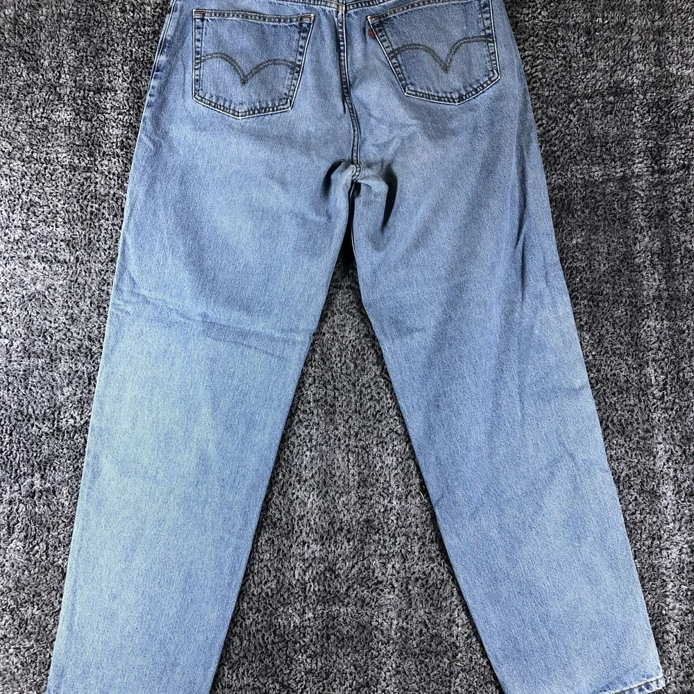 Levis 560 Jeans Mens 38x33 Blue Relaxed Fit Tapered Denim Light Wash Casual
